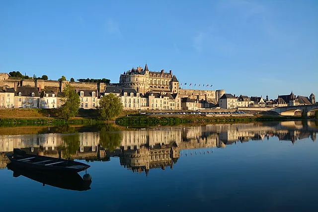 Amboise and its château reflected in the Loire at dusk